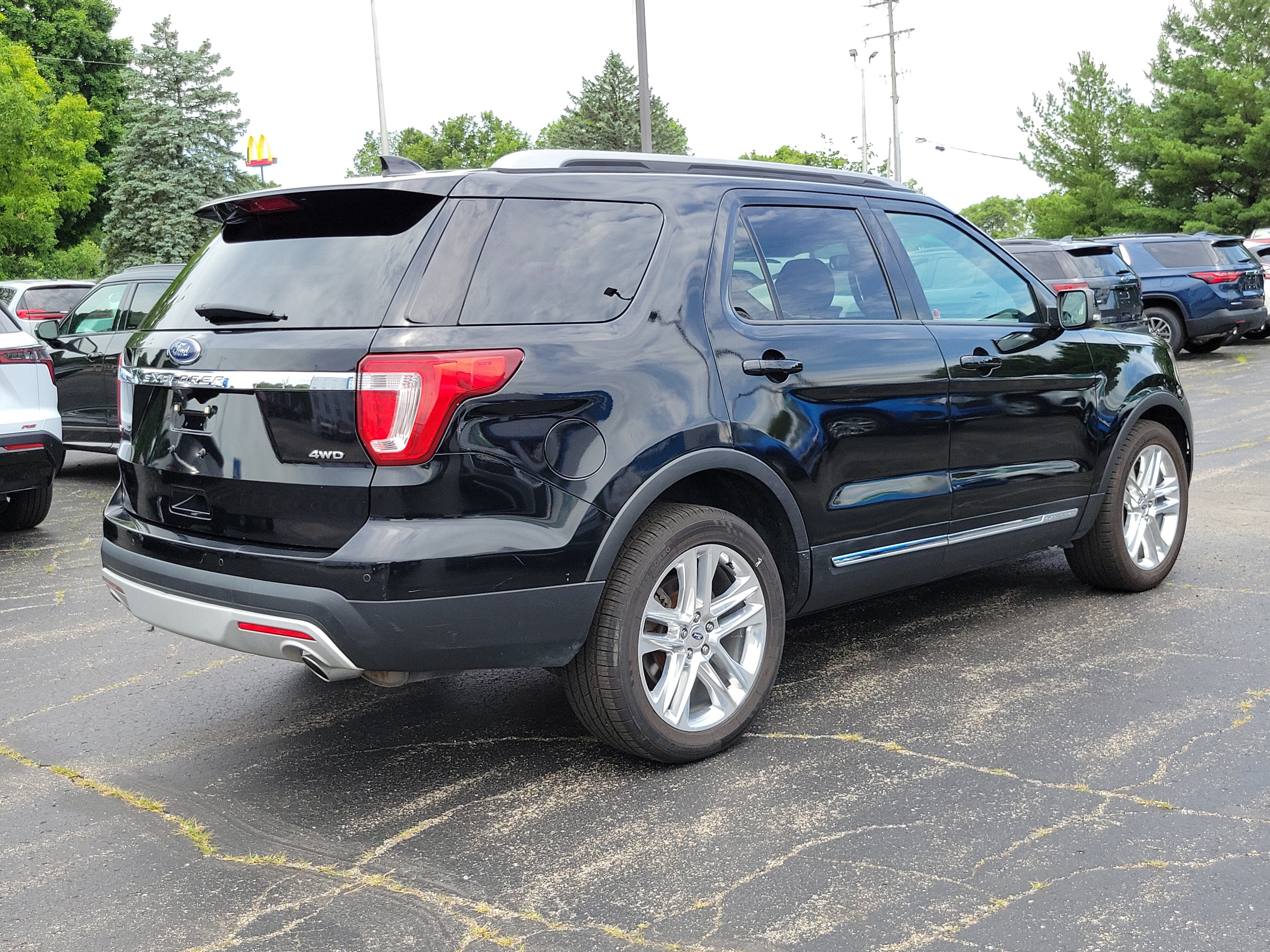 2017 Ford Explorer XLT