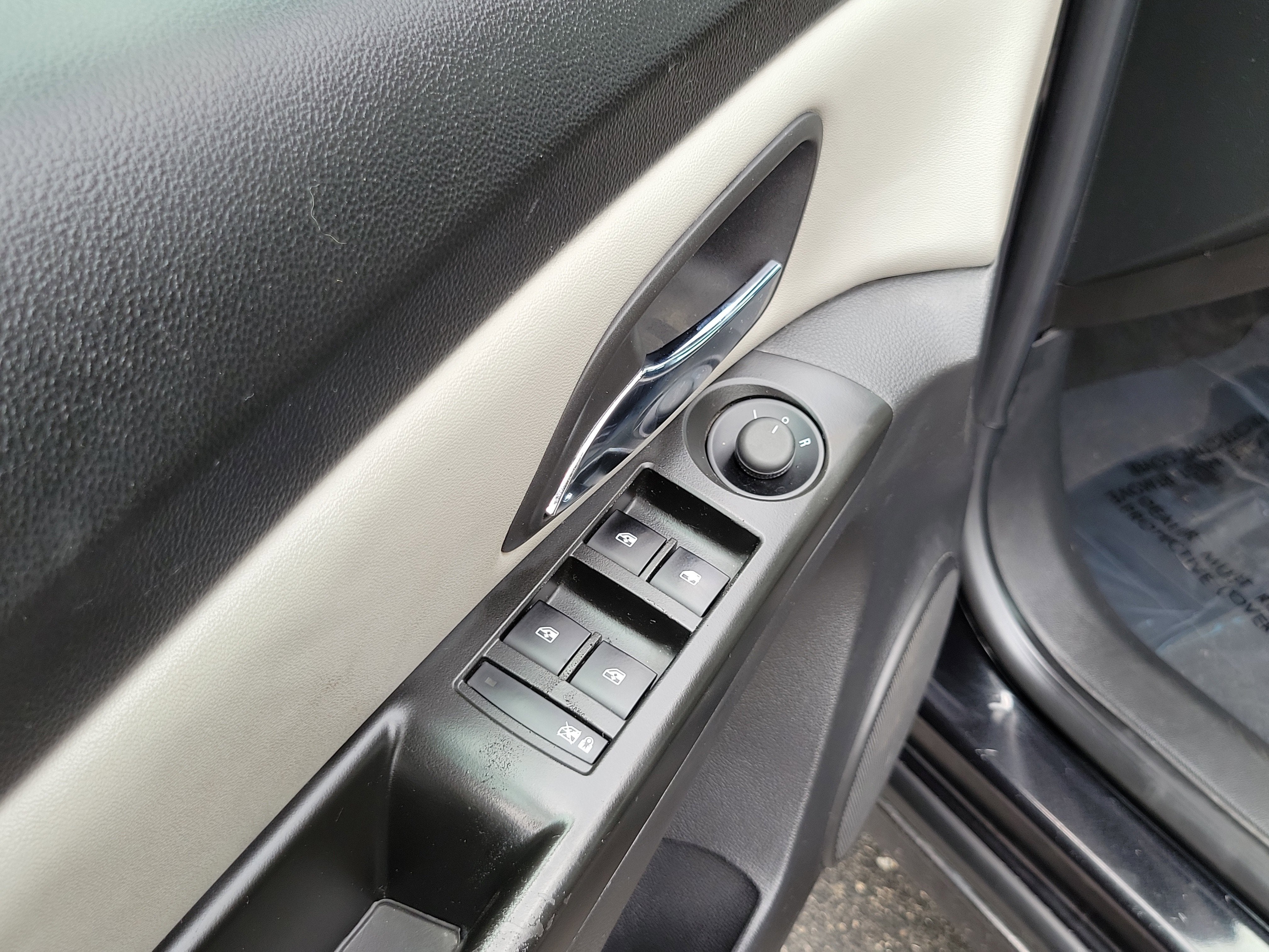 2013 Chevrolet Cruze LS