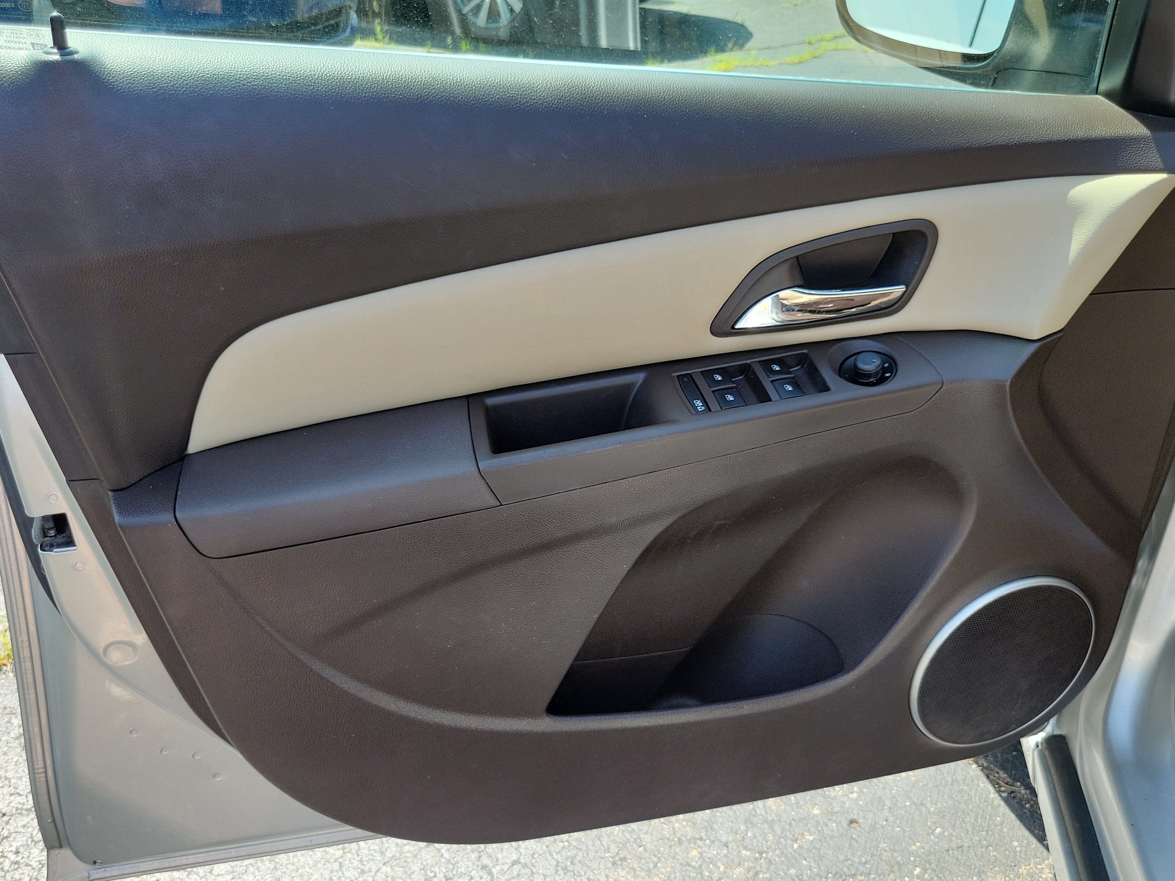 2011 Chevrolet Cruze LTZ