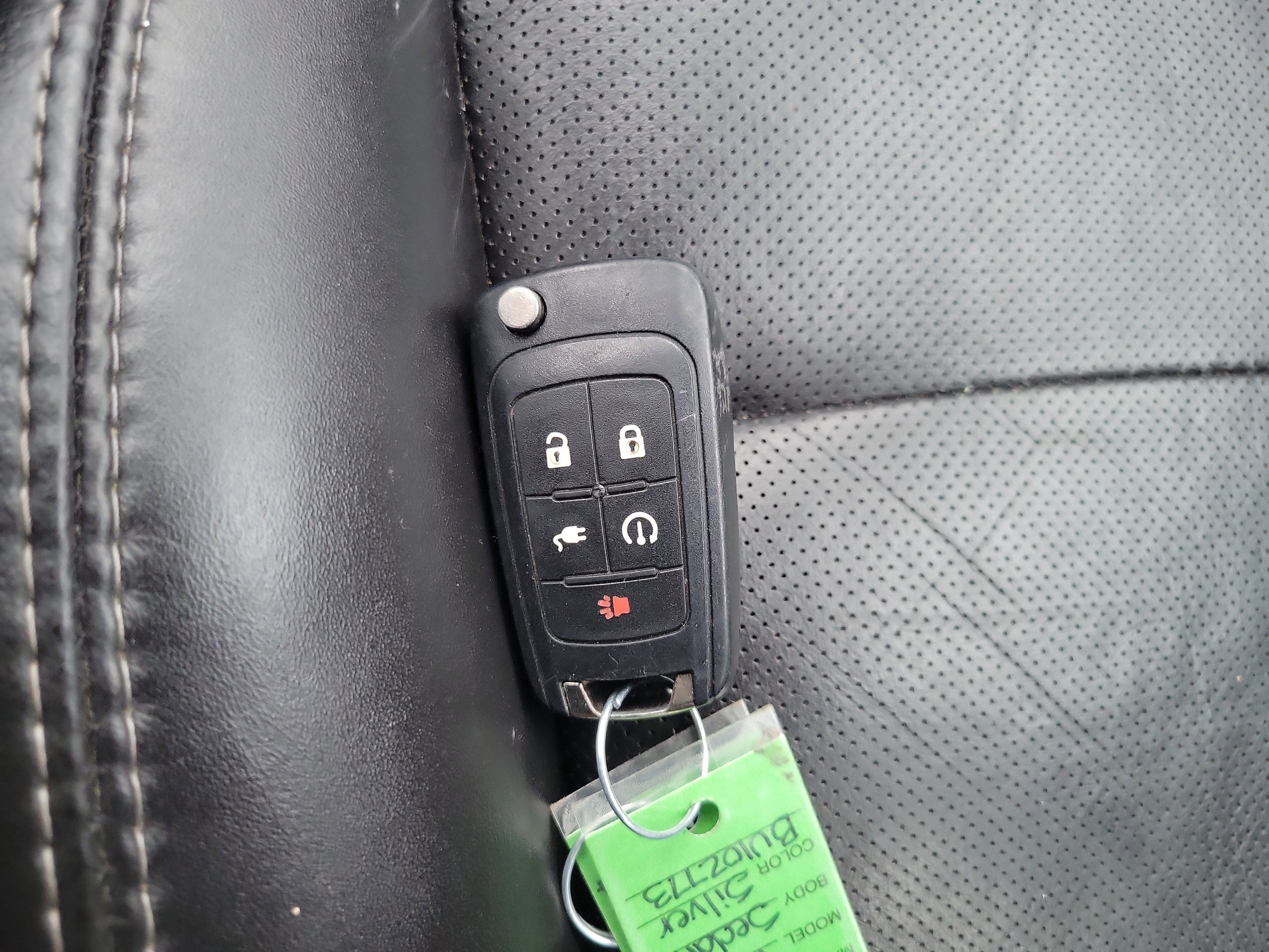 2011 Chevrolet Volt Base