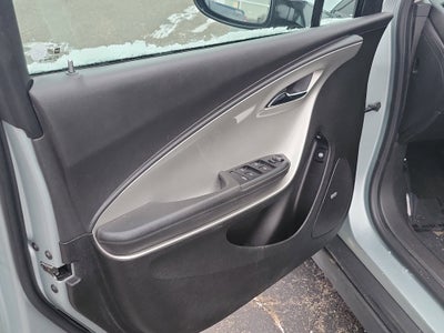 2011 Chevrolet Volt Base