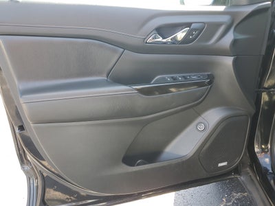 2020 GMC Acadia AT4