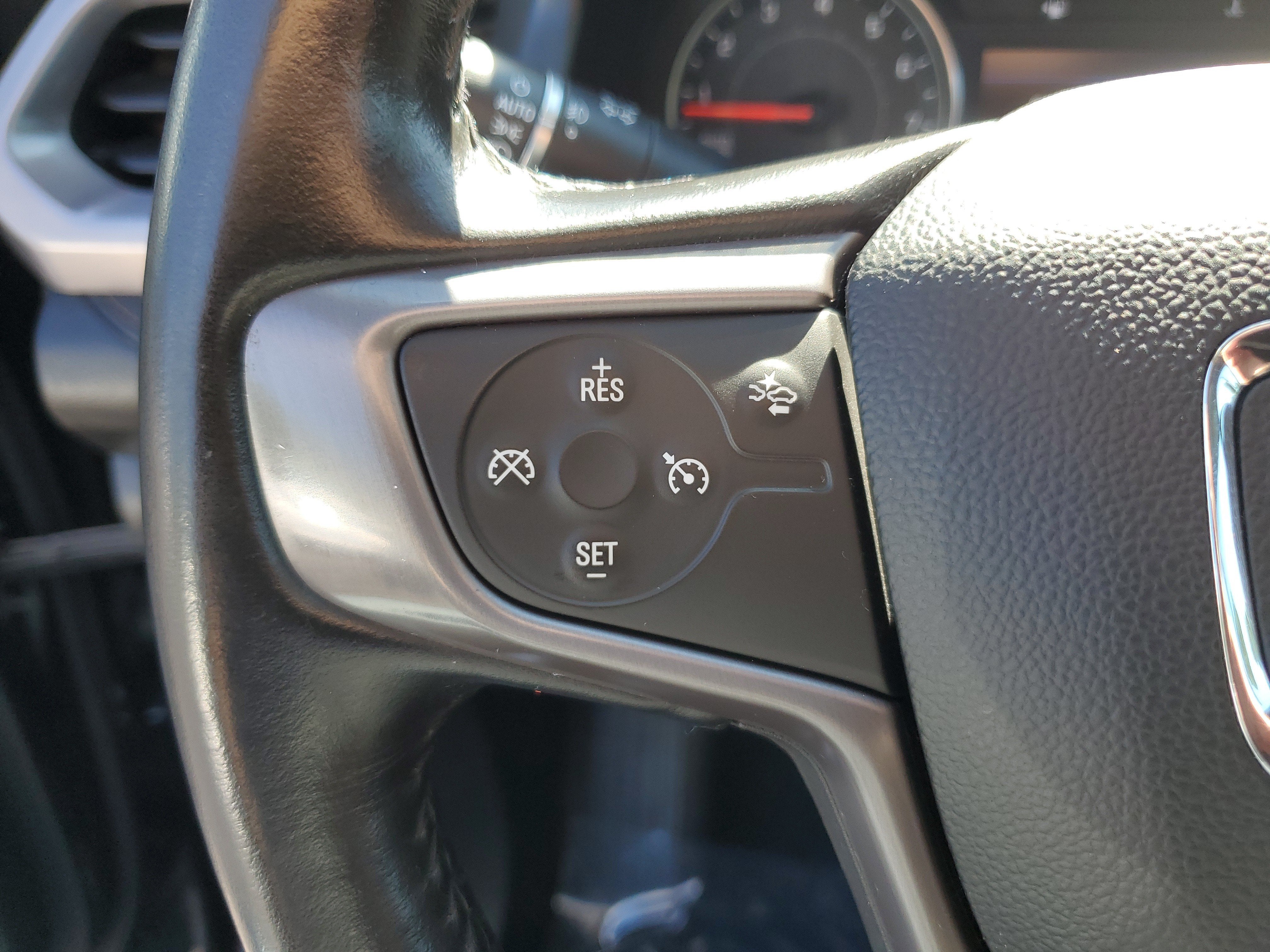 2020 GMC Acadia AT4