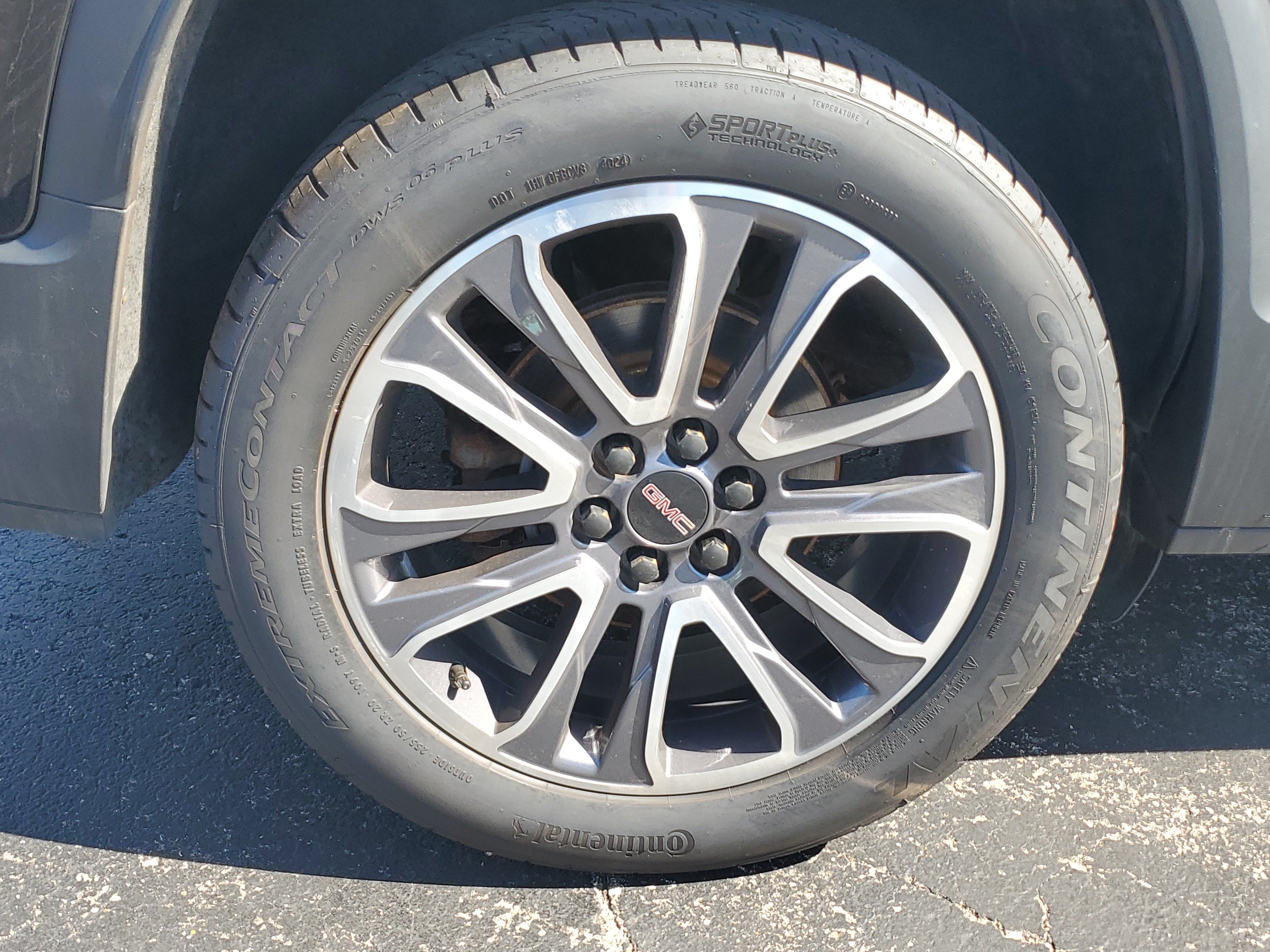 2020 GMC Acadia AT4