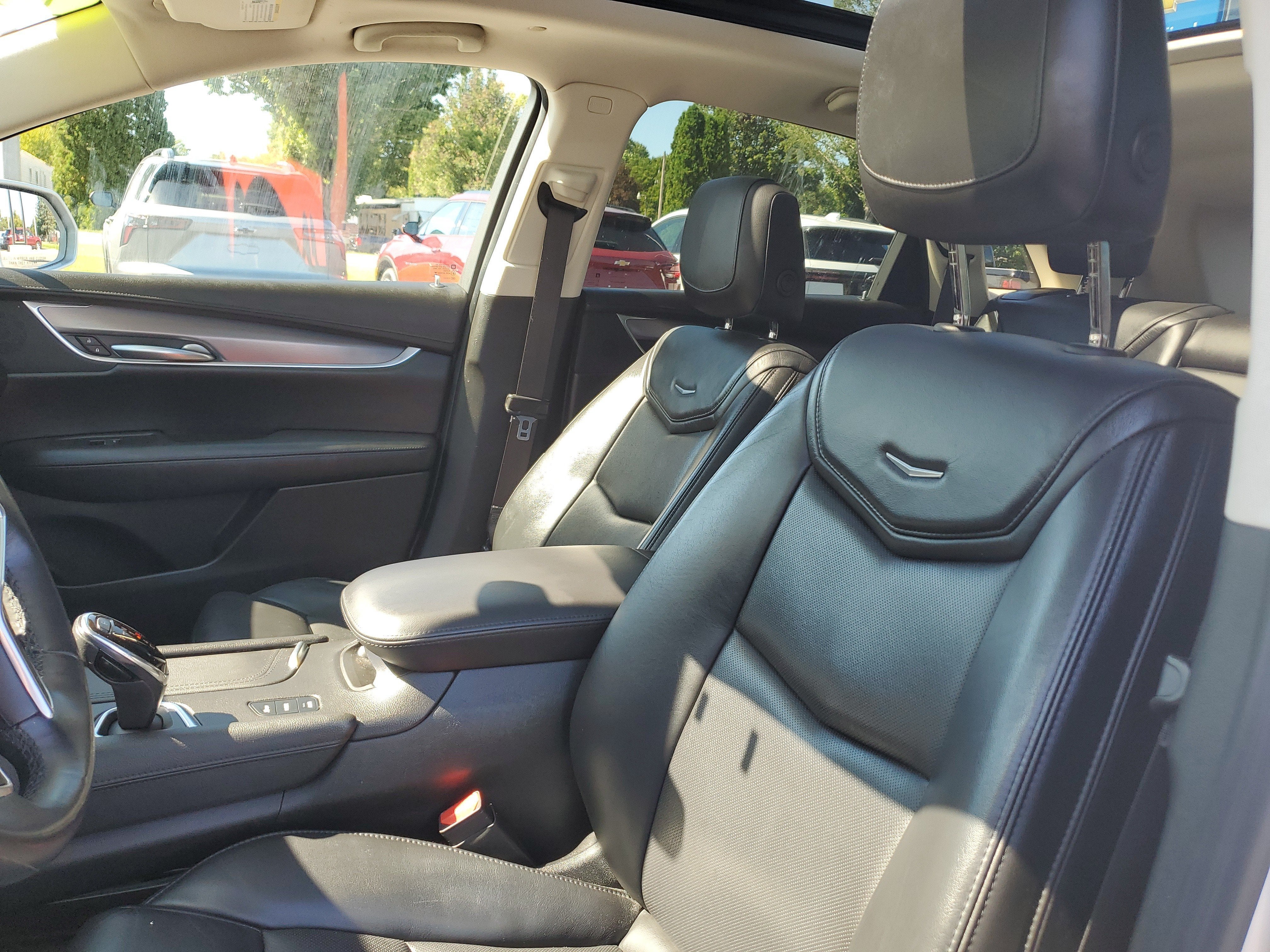 2018 Cadillac XT5 Premium Luxury AWD