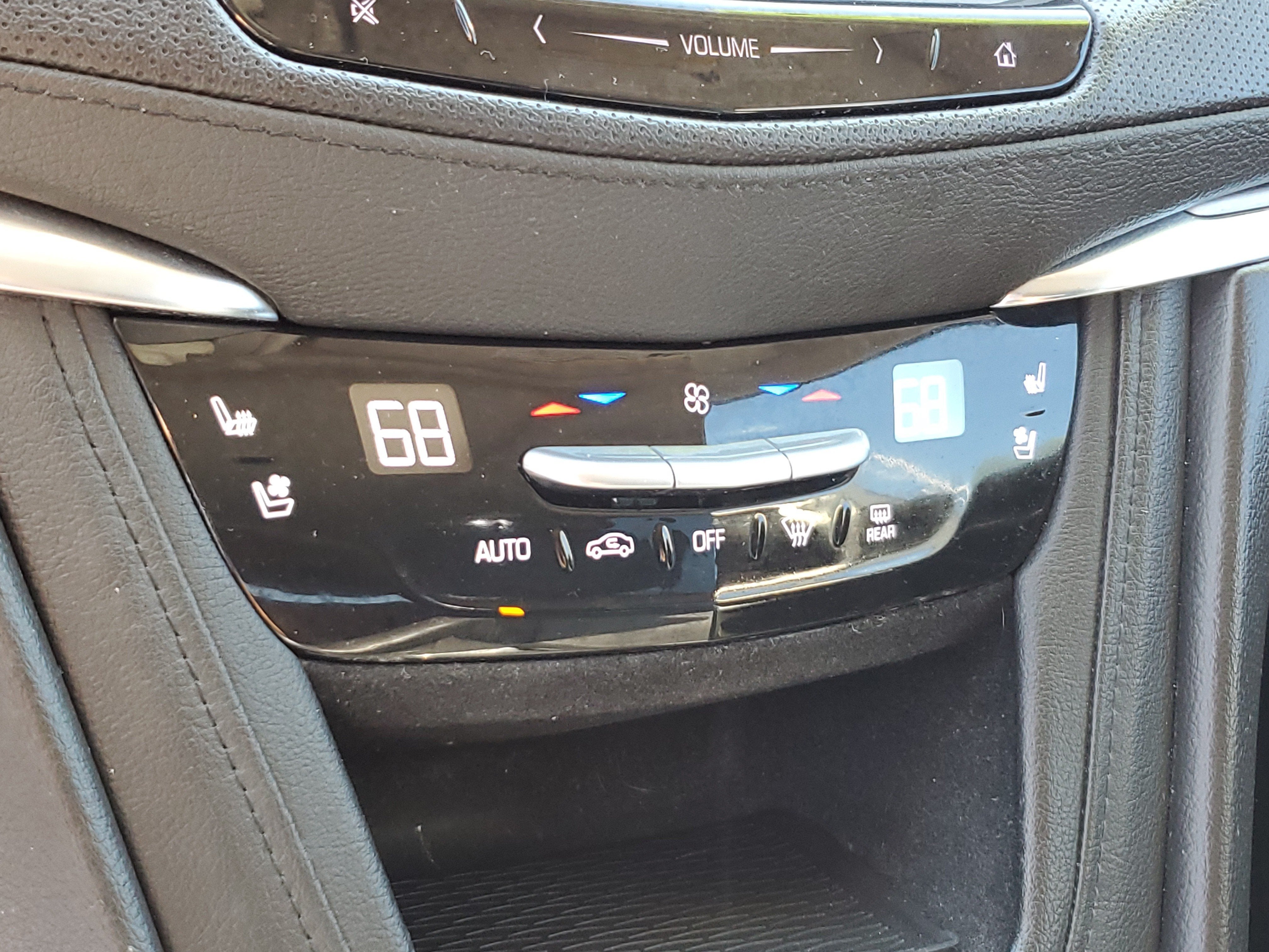 2018 Cadillac XT5 Premium Luxury AWD