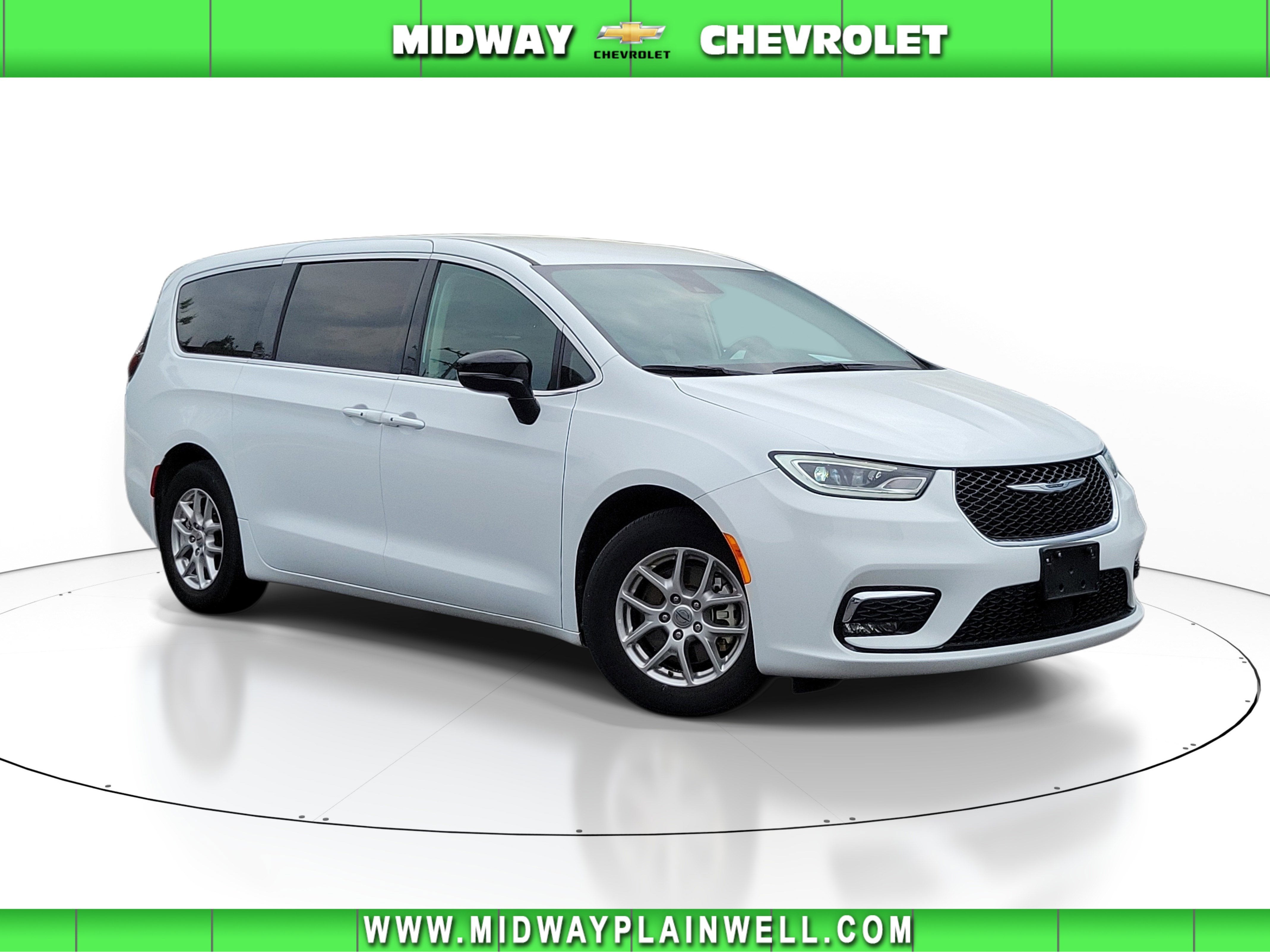 2024 Chrysler Pacifica Touring L