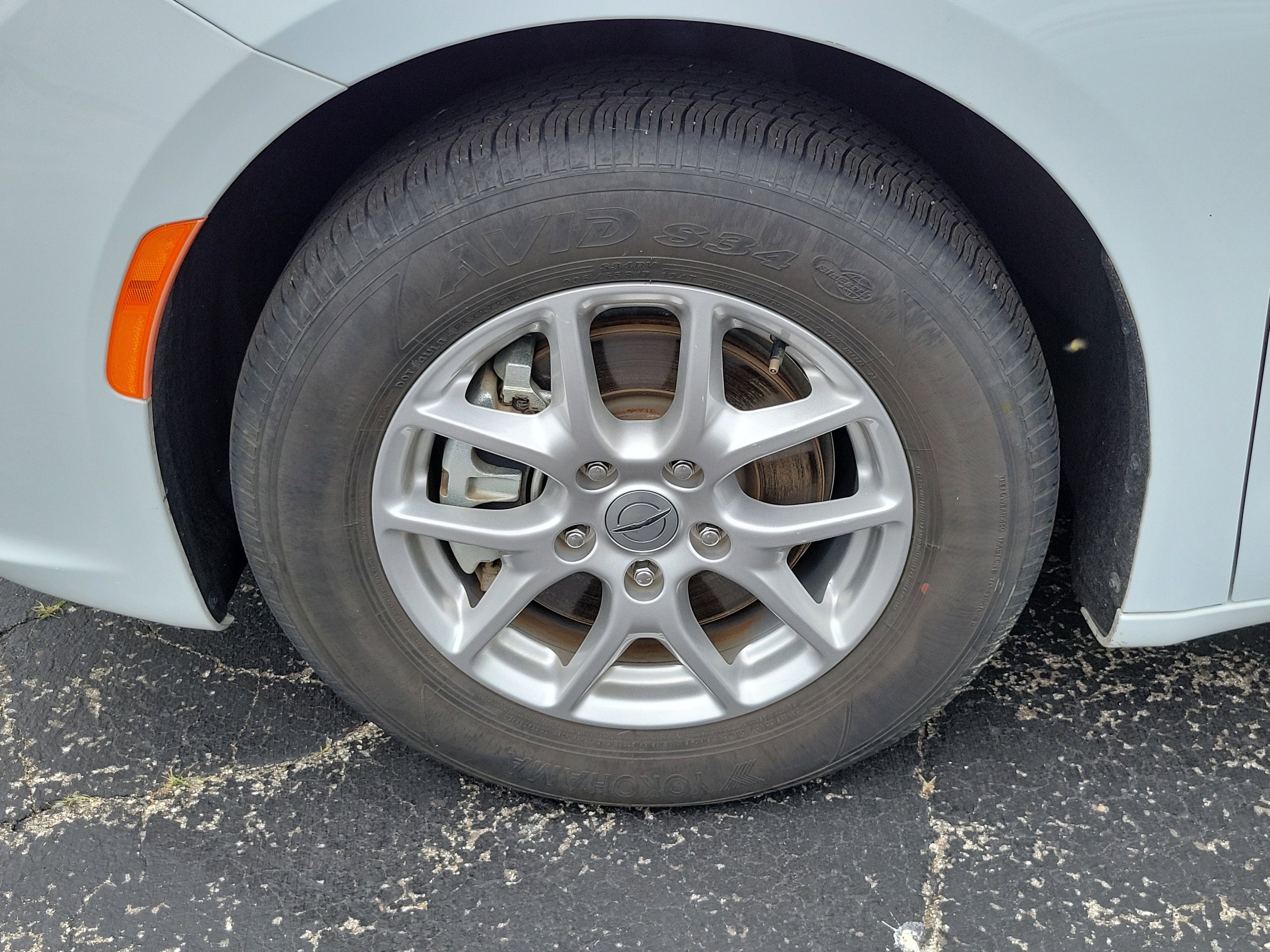 2024 Chrysler Pacifica Touring L