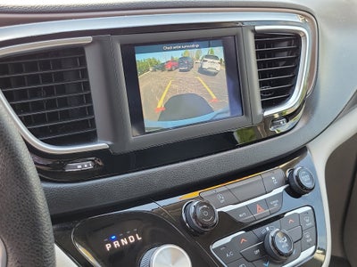 2021 Chrysler Voyager LXI