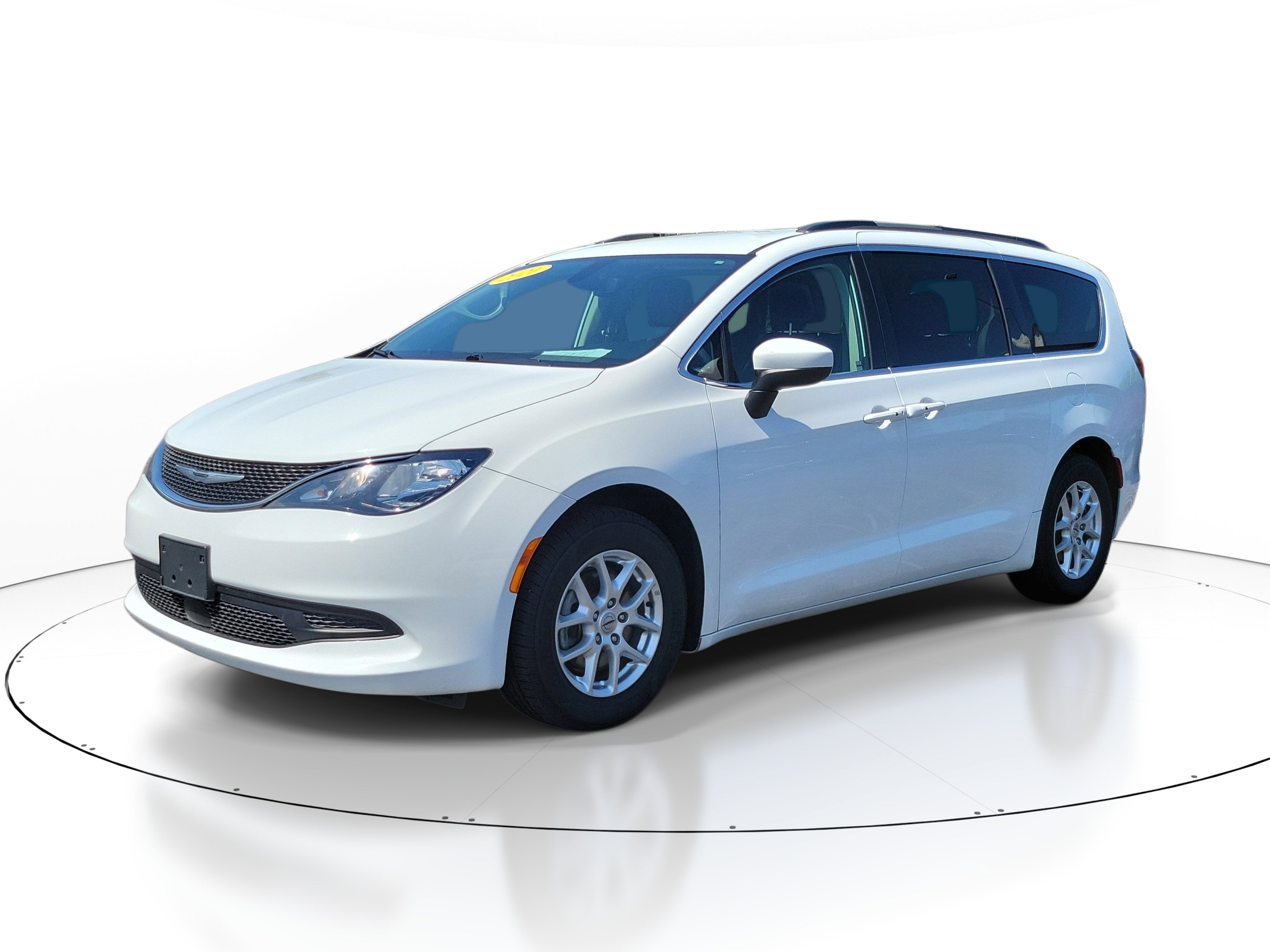 2021 Chrysler Voyager LXI