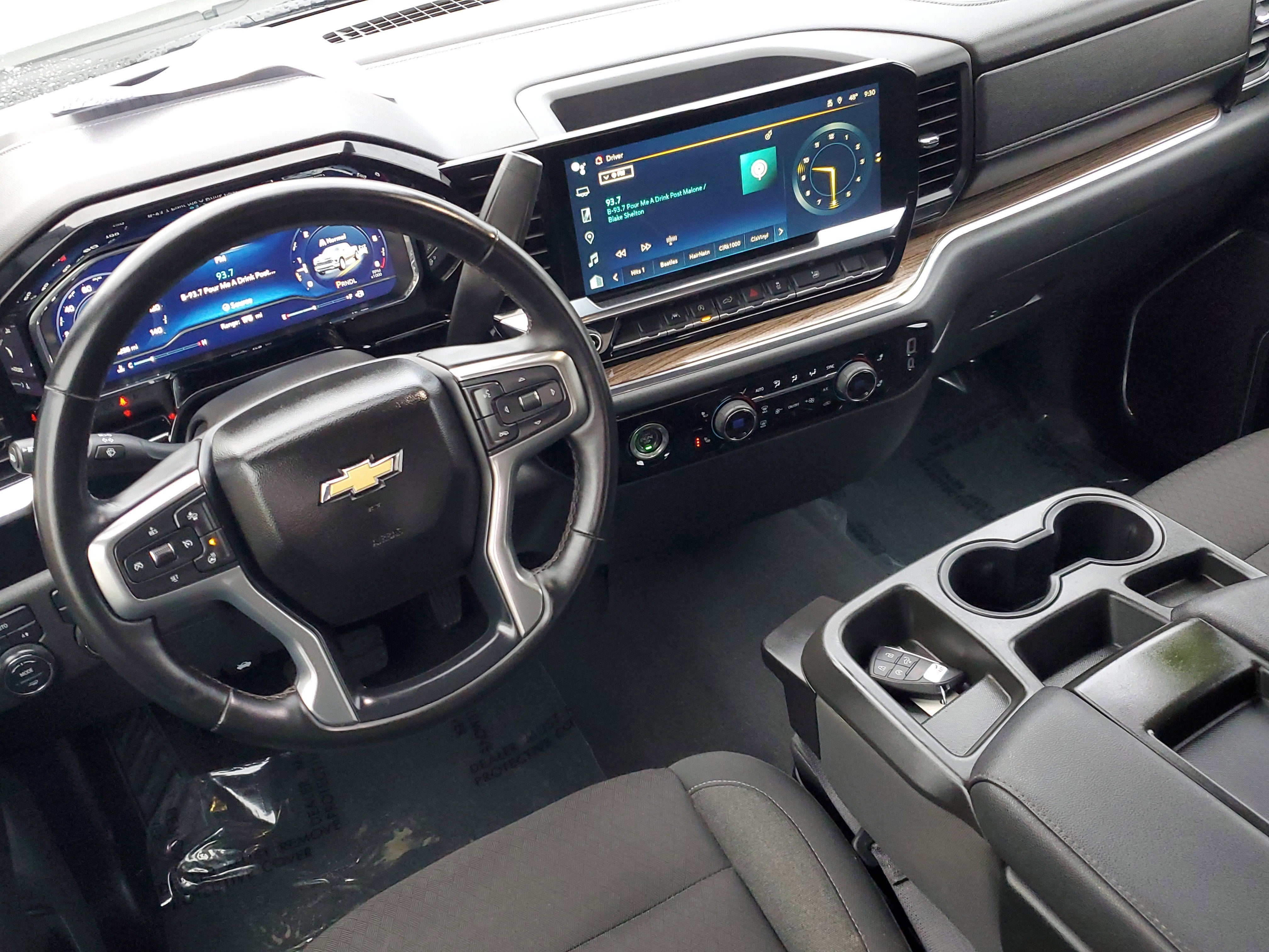 2023 Chevrolet Silverado 1500 LT (2FL)