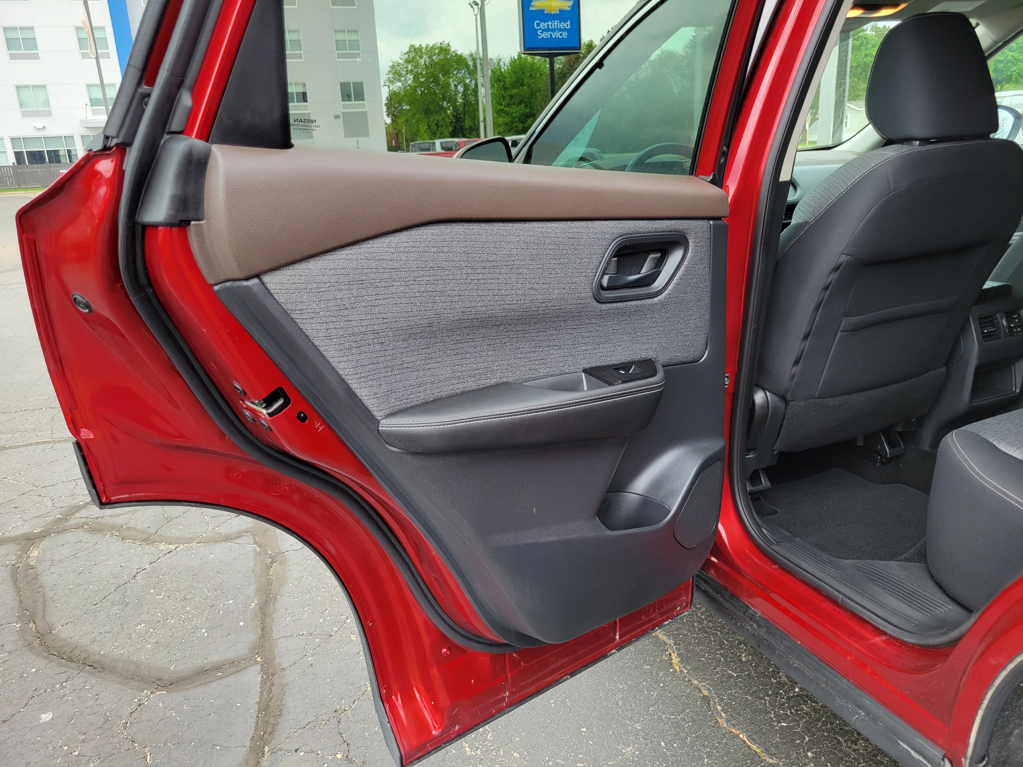 2021 Nissan Rogue S