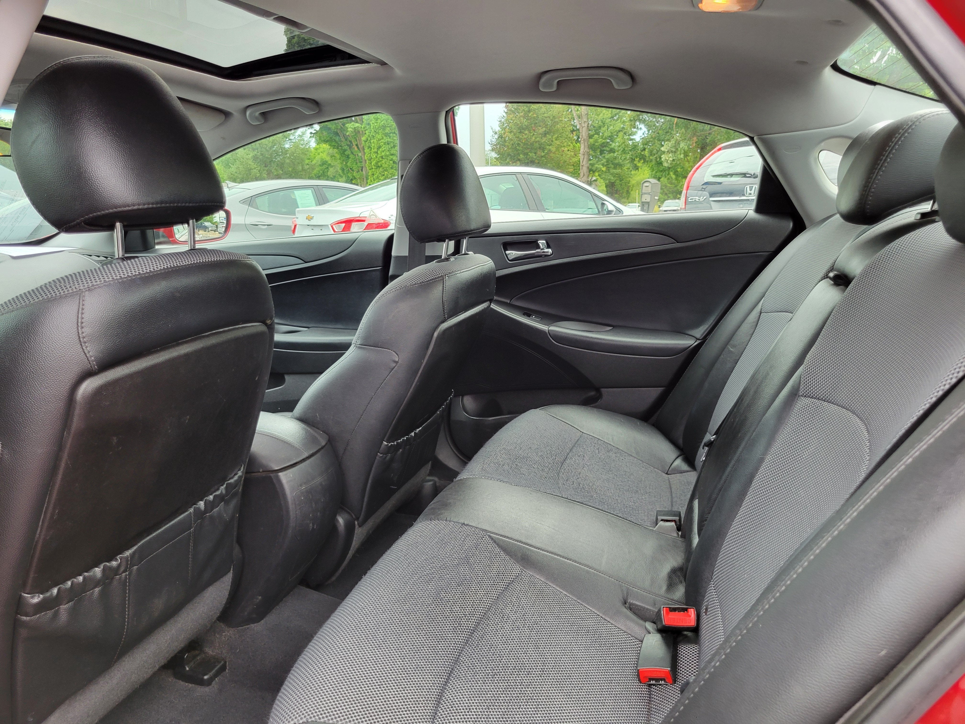 2011 Hyundai Sonata SE