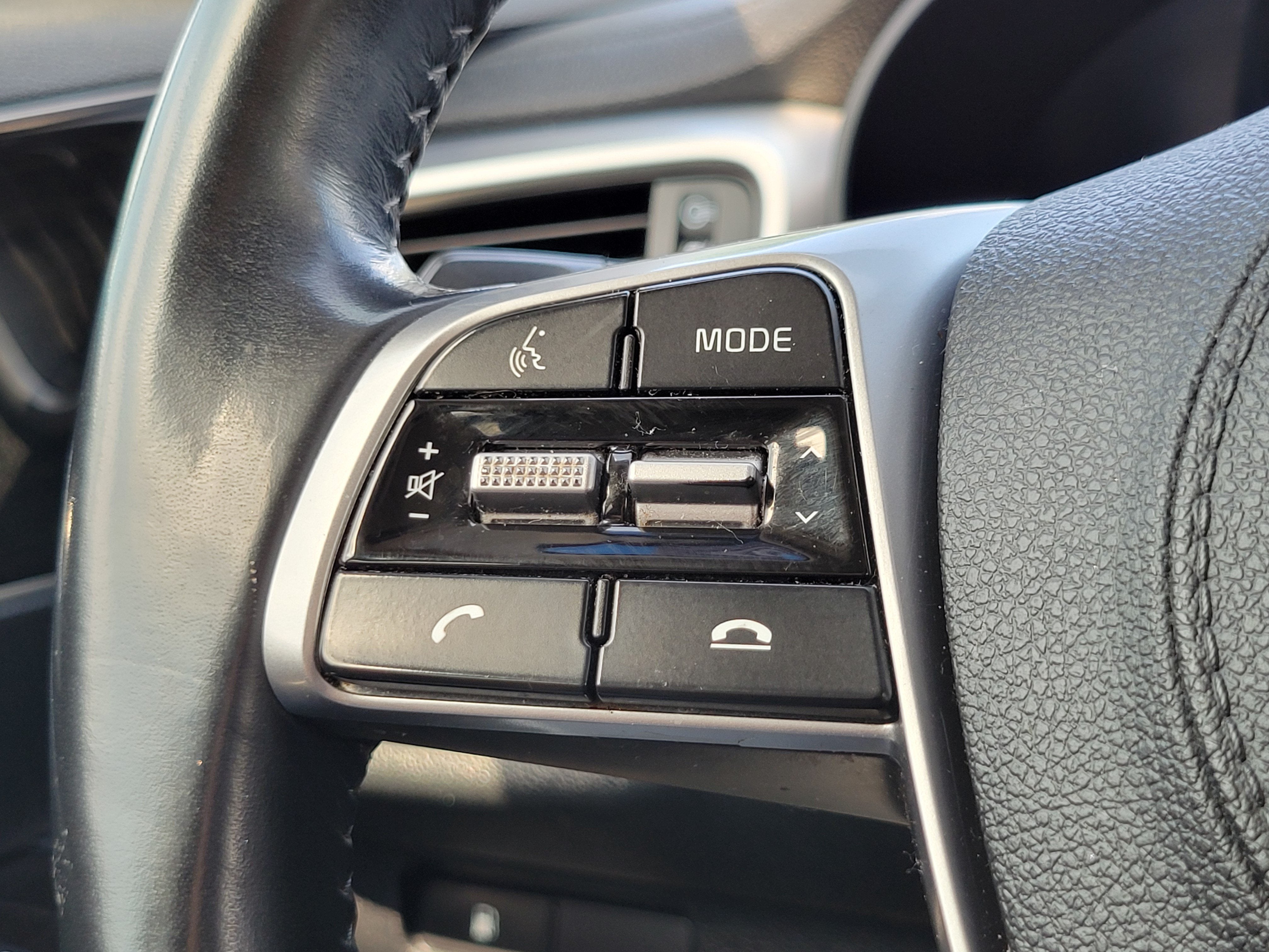 2019 Kia Sorento S V6