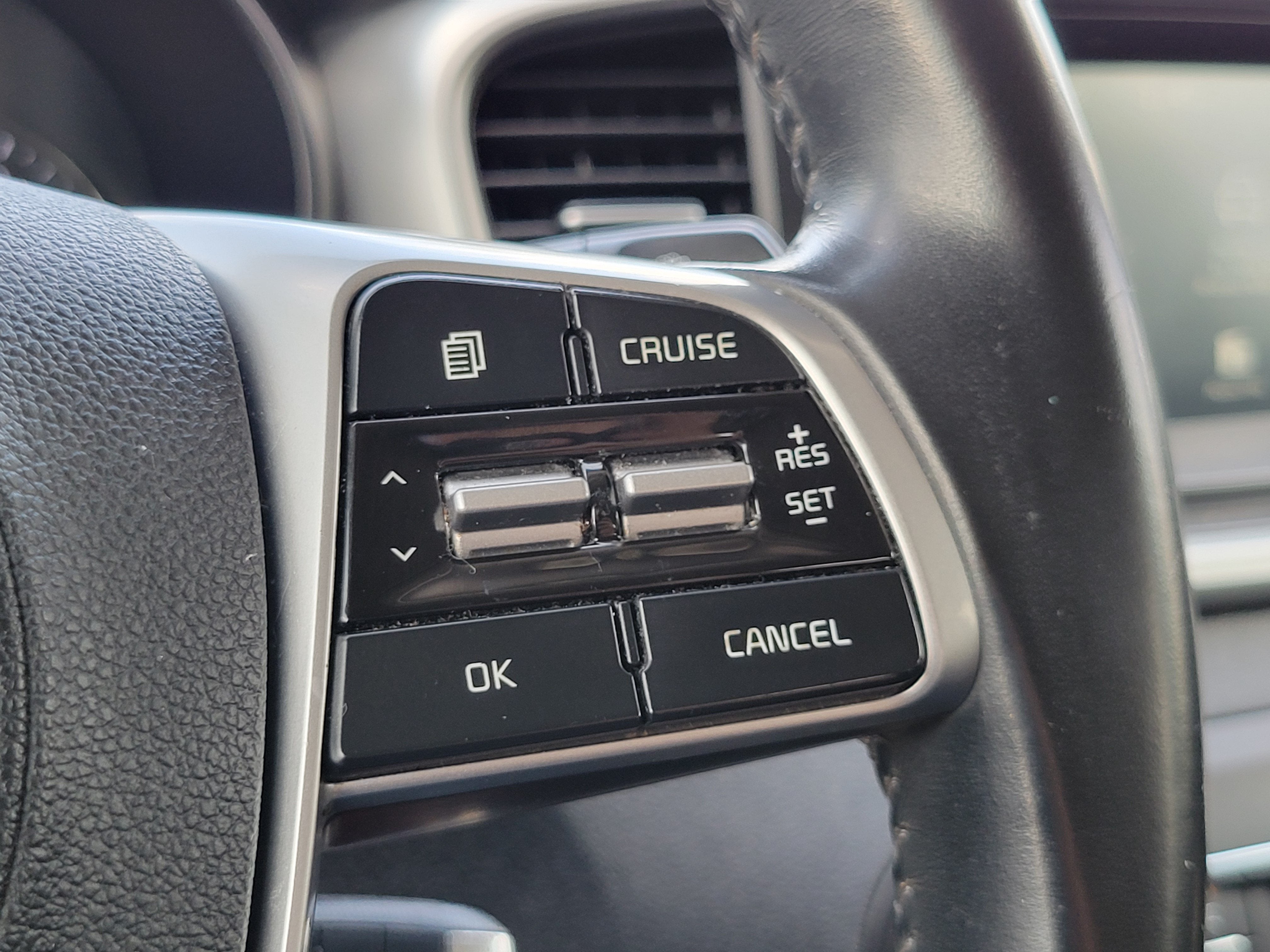 2019 Kia Sorento S V6