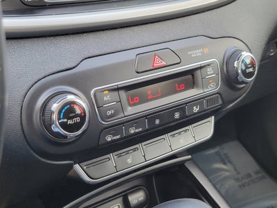 2019 Kia Sorento S V6
