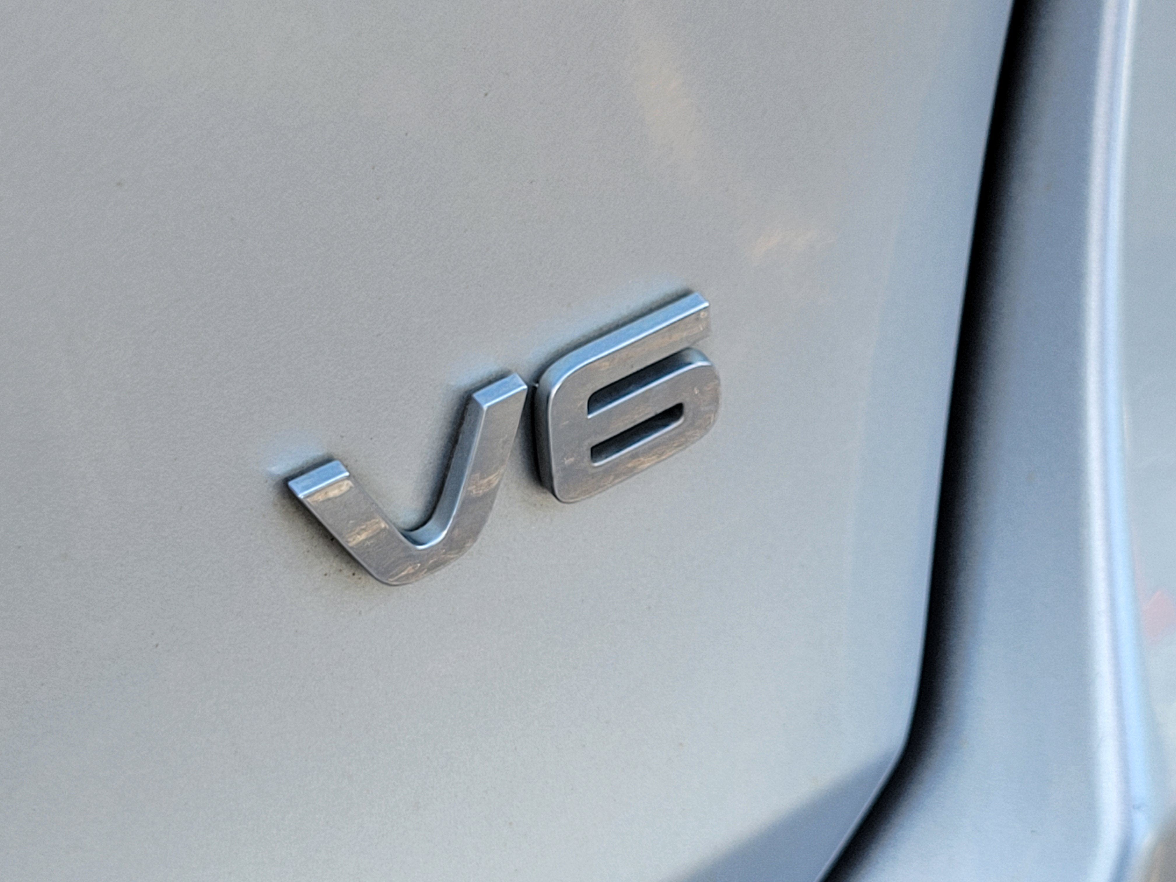 2019 Kia Sorento S V6