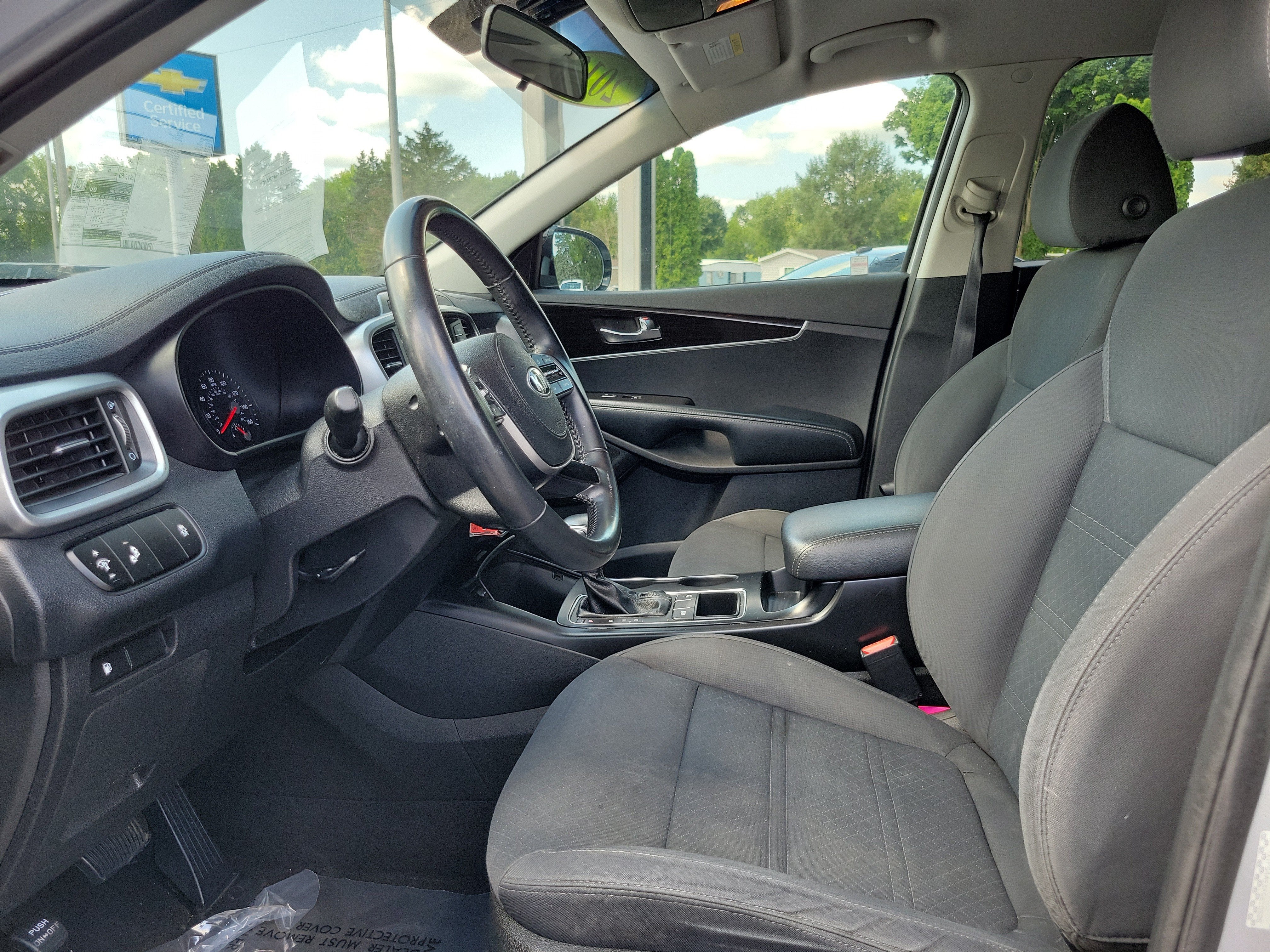 2019 Kia Sorento S V6