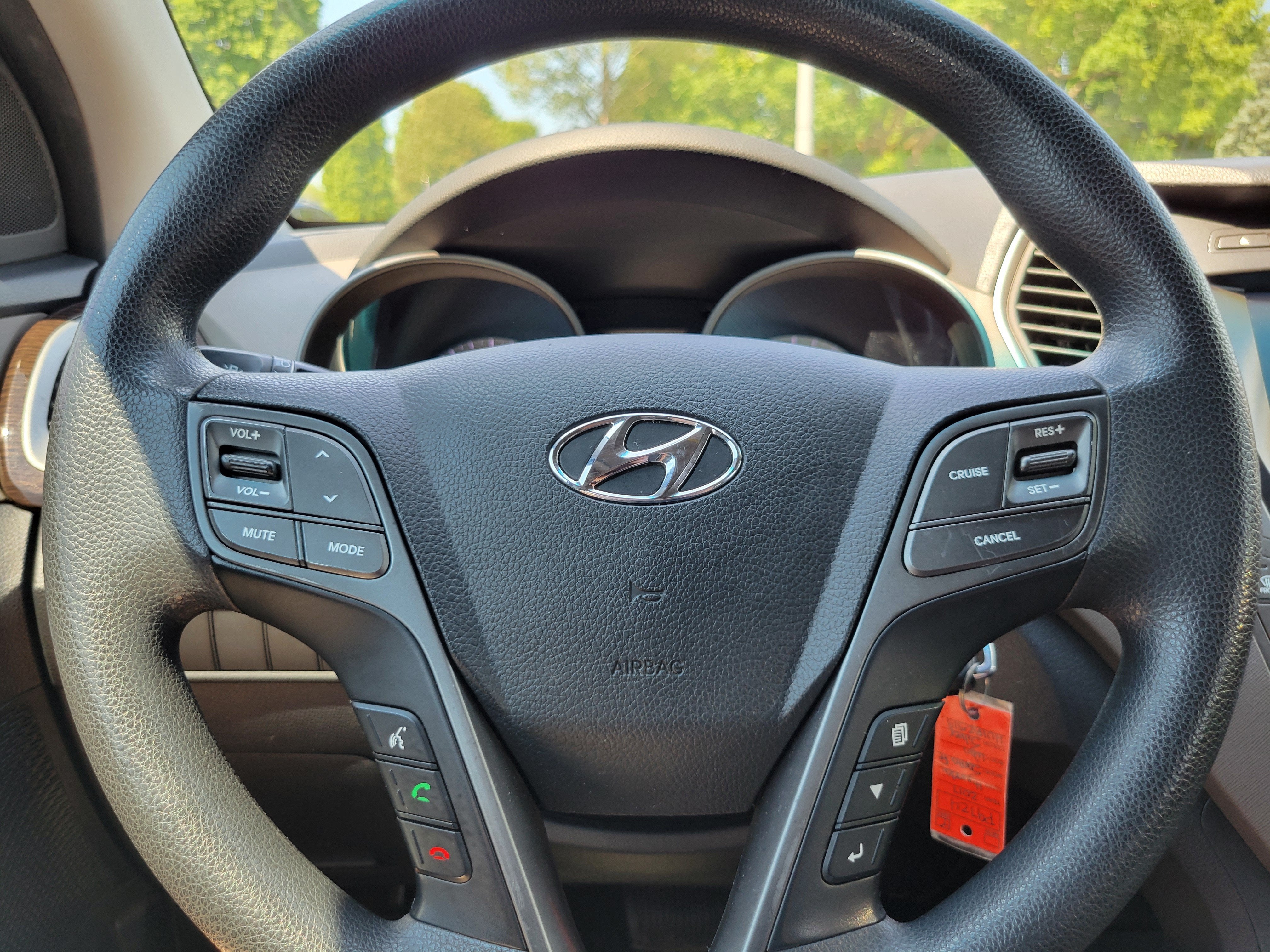 2017 Hyundai Santa Fe SE